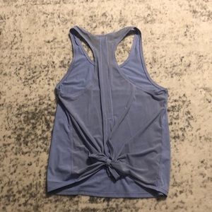 Lululemon 4 periwinkle tie back tank